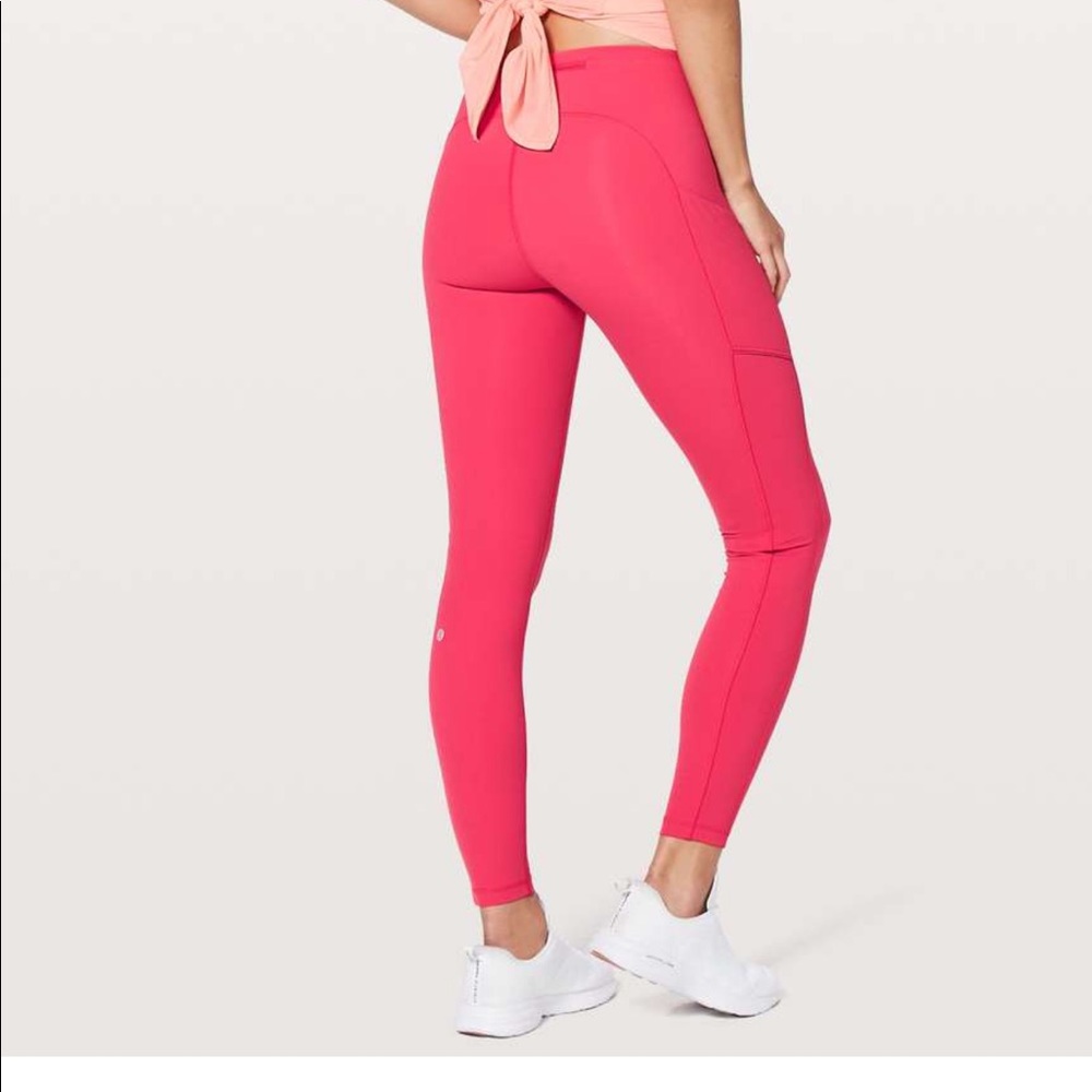 Lululemon Speed Up Tight 28" 
Full-On Luxtreme